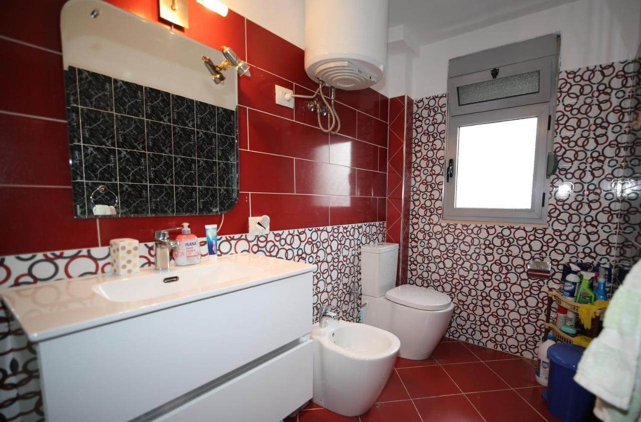 Eos Apartment Tiranë Ngoại thất bức ảnh